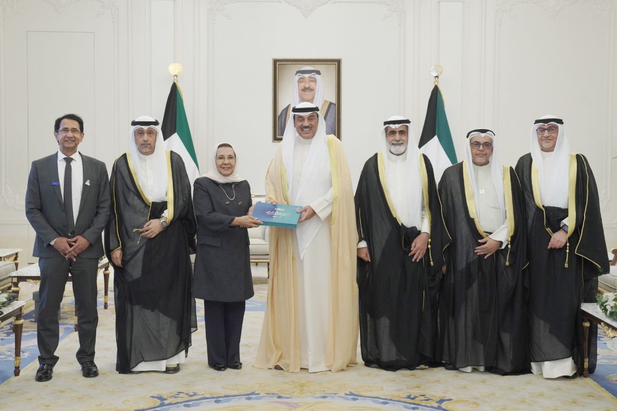 Kuwait Crown Prince receives Abdullah Al-Salem University Board
