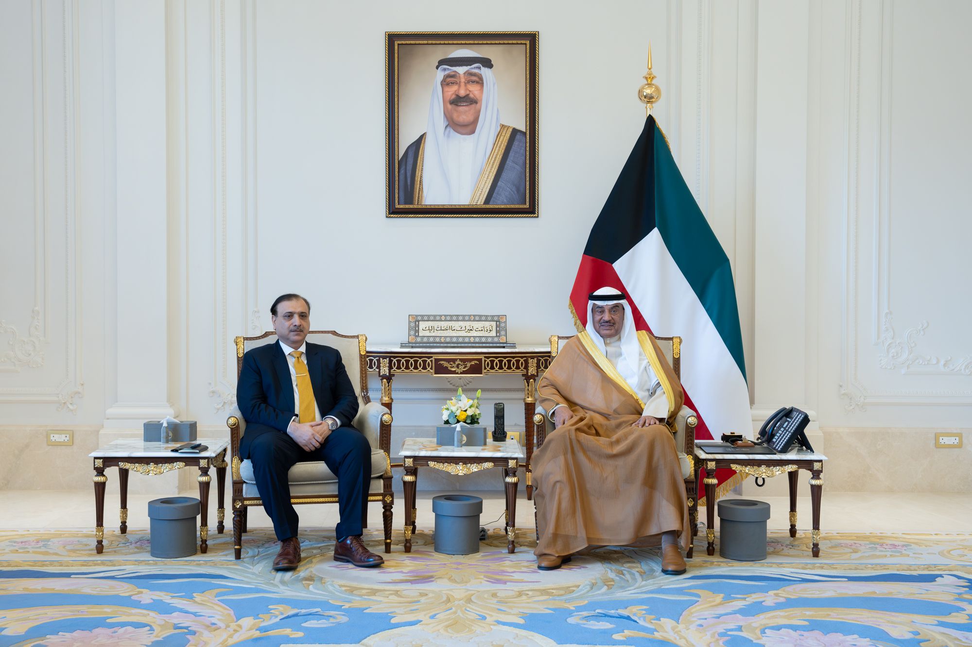 سمو ولي العهد يستقبل مستشار الأمن القومي والمدير العام للإستخبارات المشتركة الباكستانيا