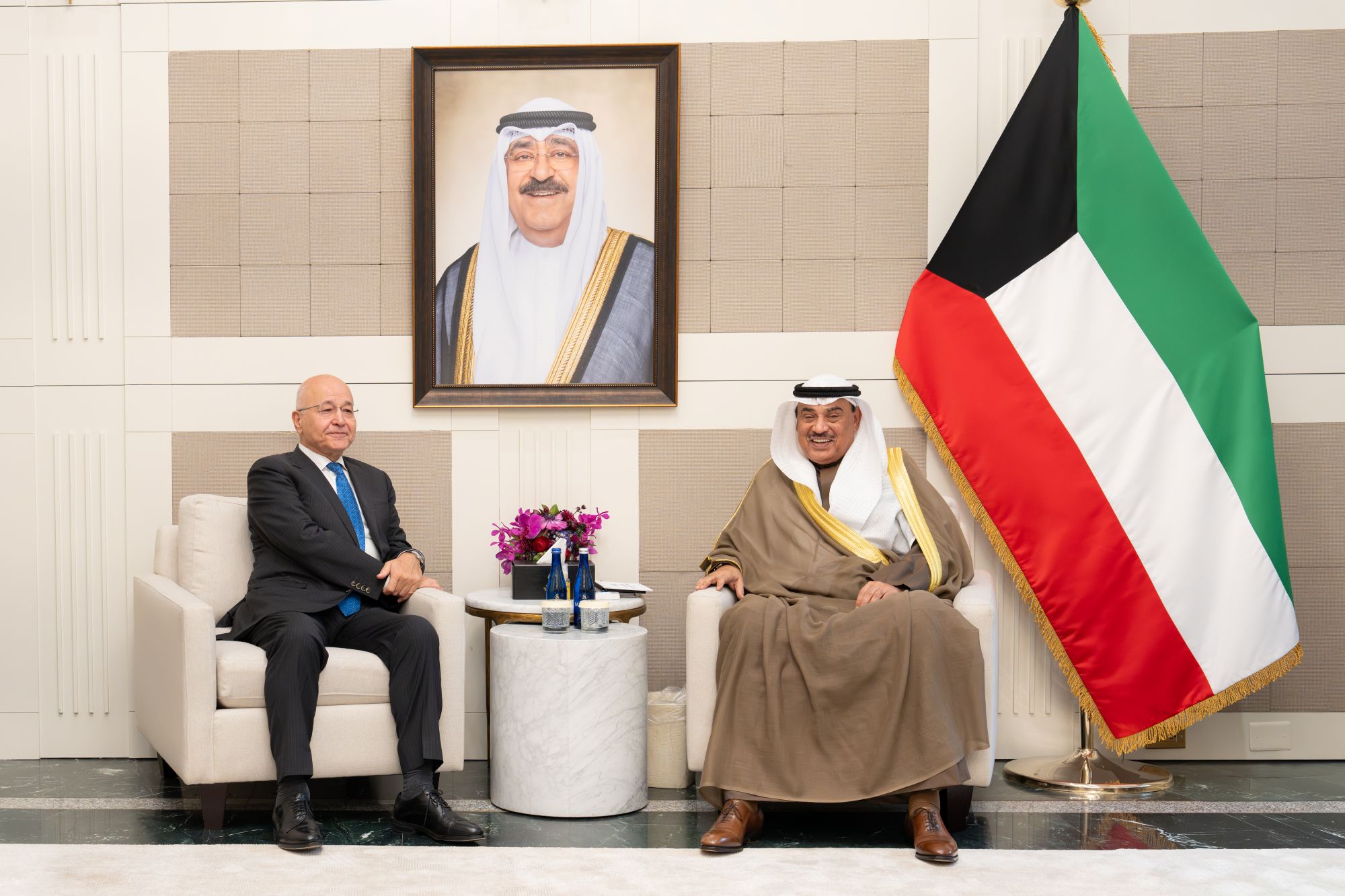 ممثل سمو أمير البلاد سمو ولي العهد يستقبل المفوض السامي للأمم المتحدة لشؤون اللاجئين في مقر وفد دولة الكويت الدائم لدى الأمم المتحدة بنيويورك