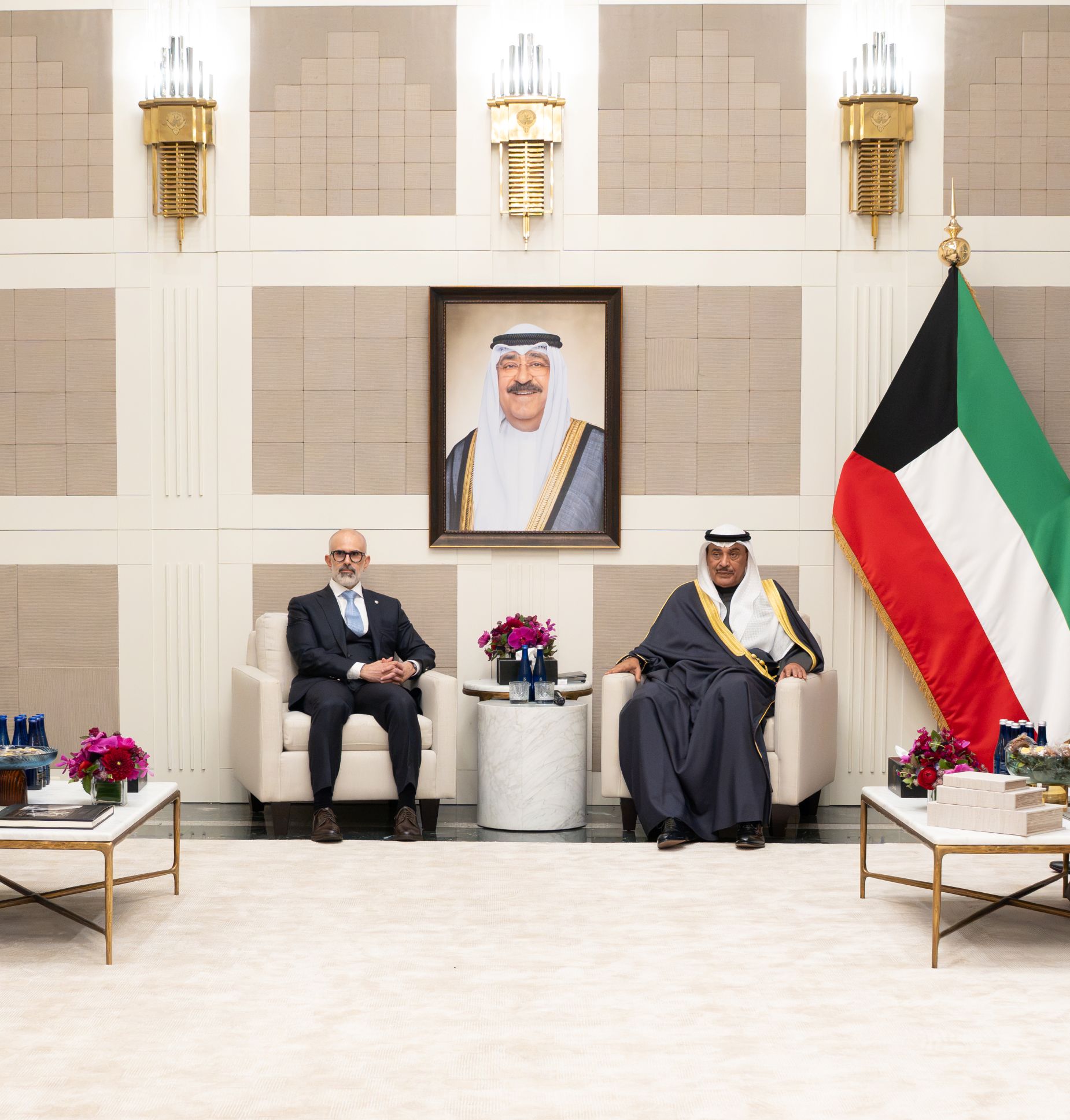 ممثل سمو أمير البلاد سمو ولي العهد يلتقي أعضاء وفد دولة الكويت المساند من وزارة الخارجية المشاركين بالدورة الـ81 للجمعية العامة للأمم المتحدة